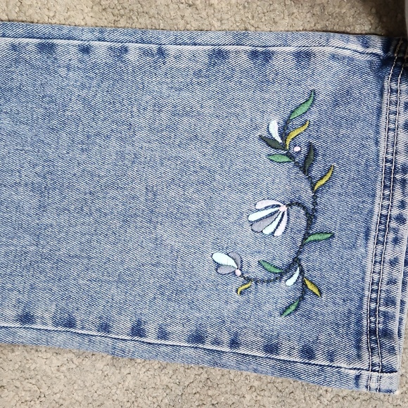 Vintage Embroidered y2k butterfly jeans. Top listed seperately - Picture 3 of 10